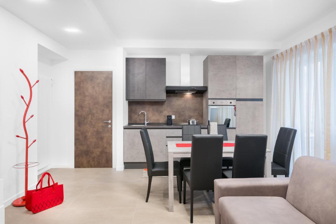 Fior Apartments Schiller Merano Eksteriør billede