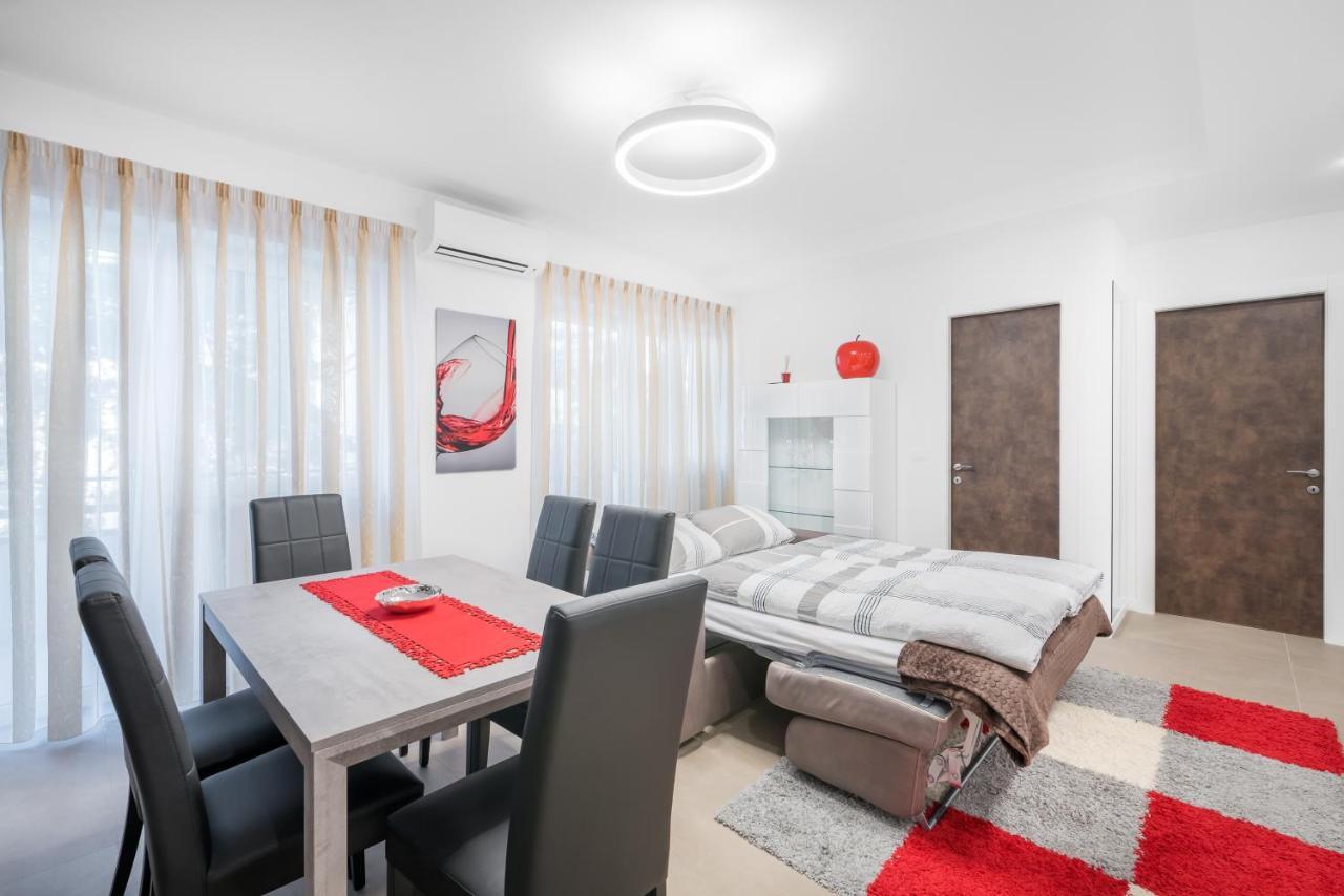Fior Apartments Schiller Merano Eksteriør billede